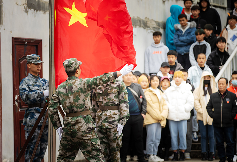 我校隆重举行第六届田径运动会(图4)